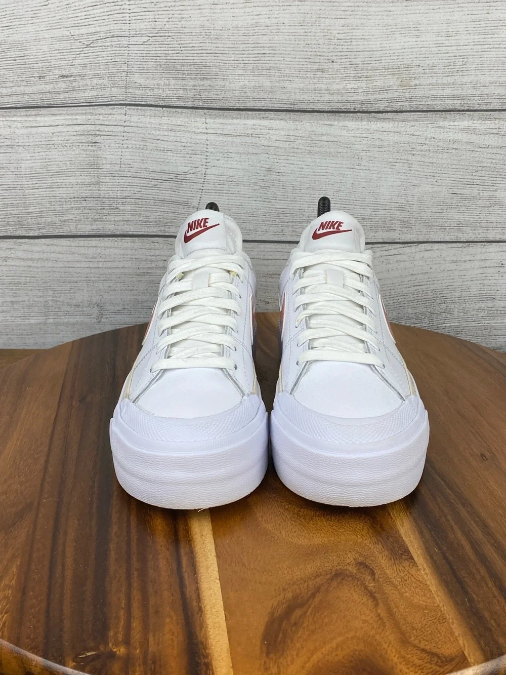 Nike Court Legacy Lift White Guava Ice Platform Shoe FQ8782-100 Women’s Size 6.5
